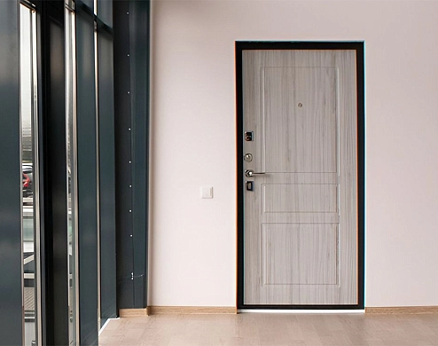 Классические стальные двери для дома и офиса