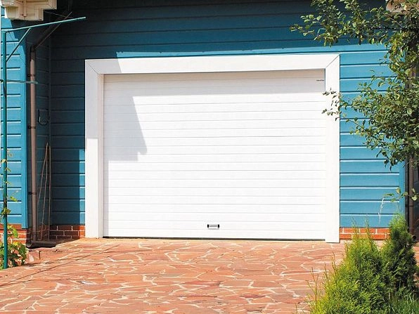 Секционные ворота 2500х2100 мм белые DoorHan rsd02, korolev.doorhan.ru
